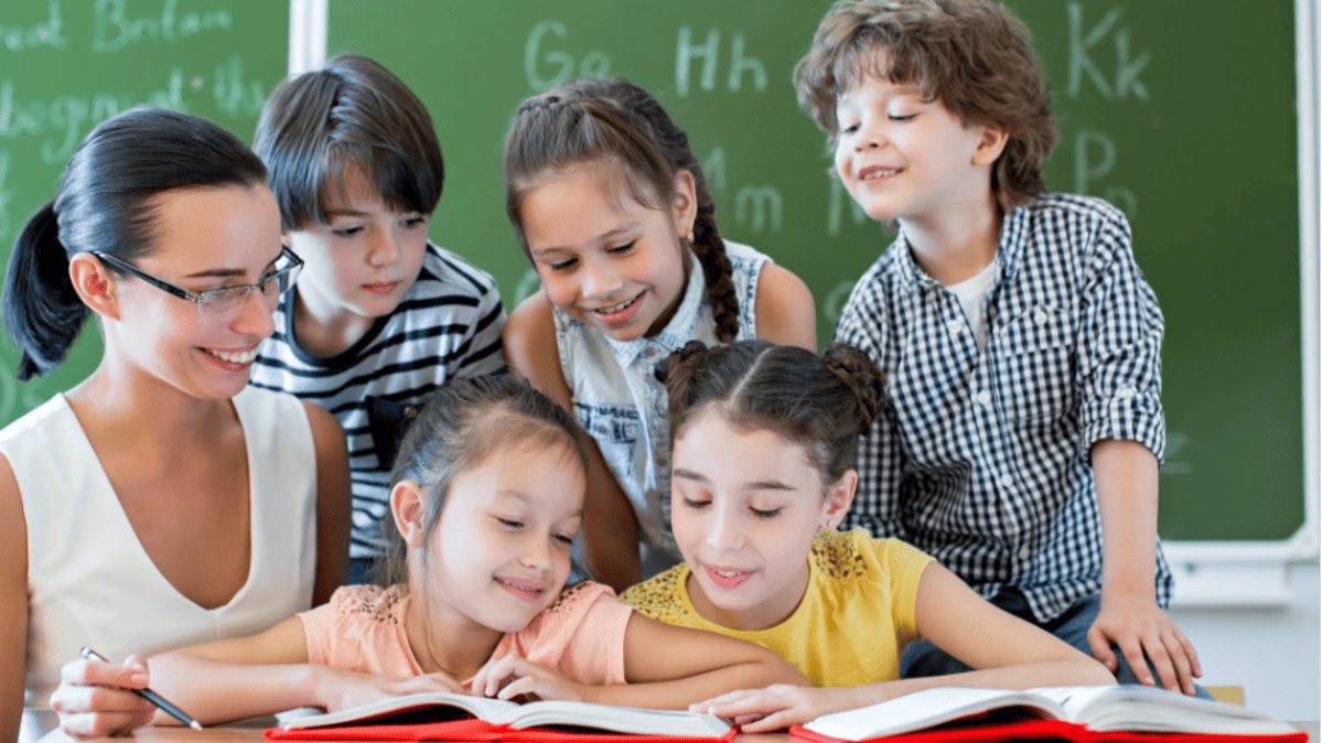 Registro de marca clase 41: educación y cursos; guía clara y esencial