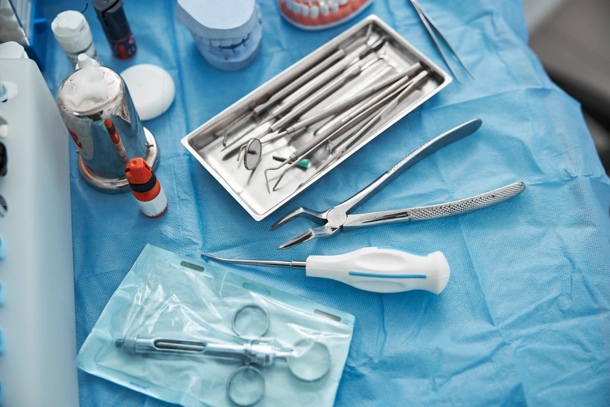 Clase 10 – Aparatos e instrumentos quirúrgicos, médicos, odontológicos y veterinarios