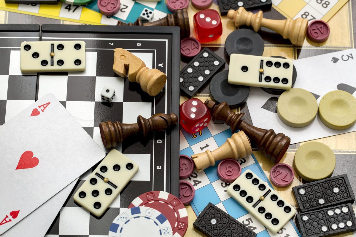 Clase 28 – Juegos de mesa, disfraces, videojuegos